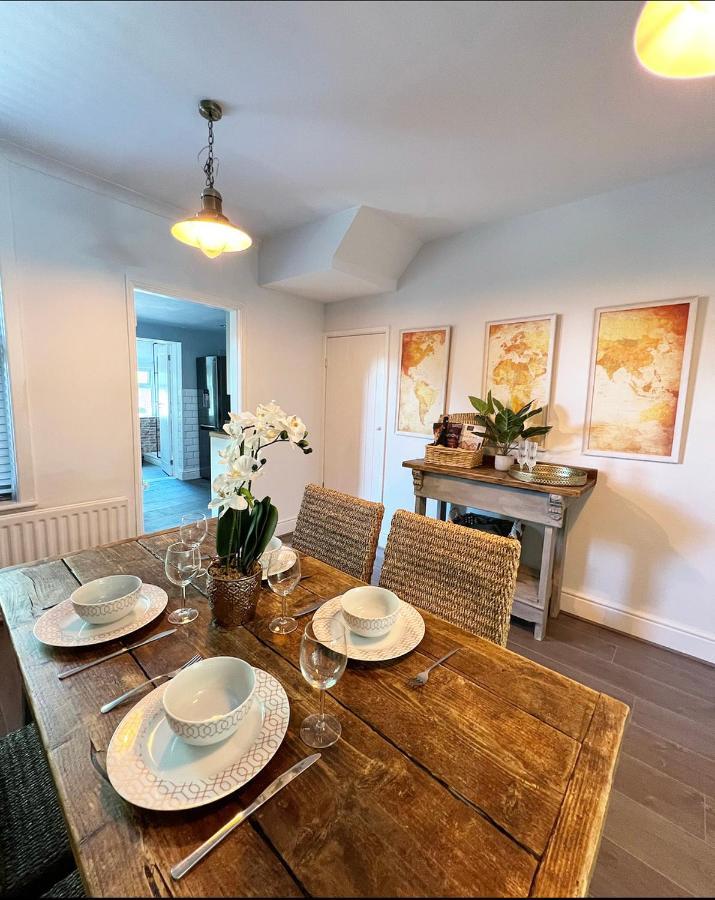 Modern 3 Bed, Heart Of Ashley Cross, 5 Mins To Sandbanks Poole Exteriér fotografie